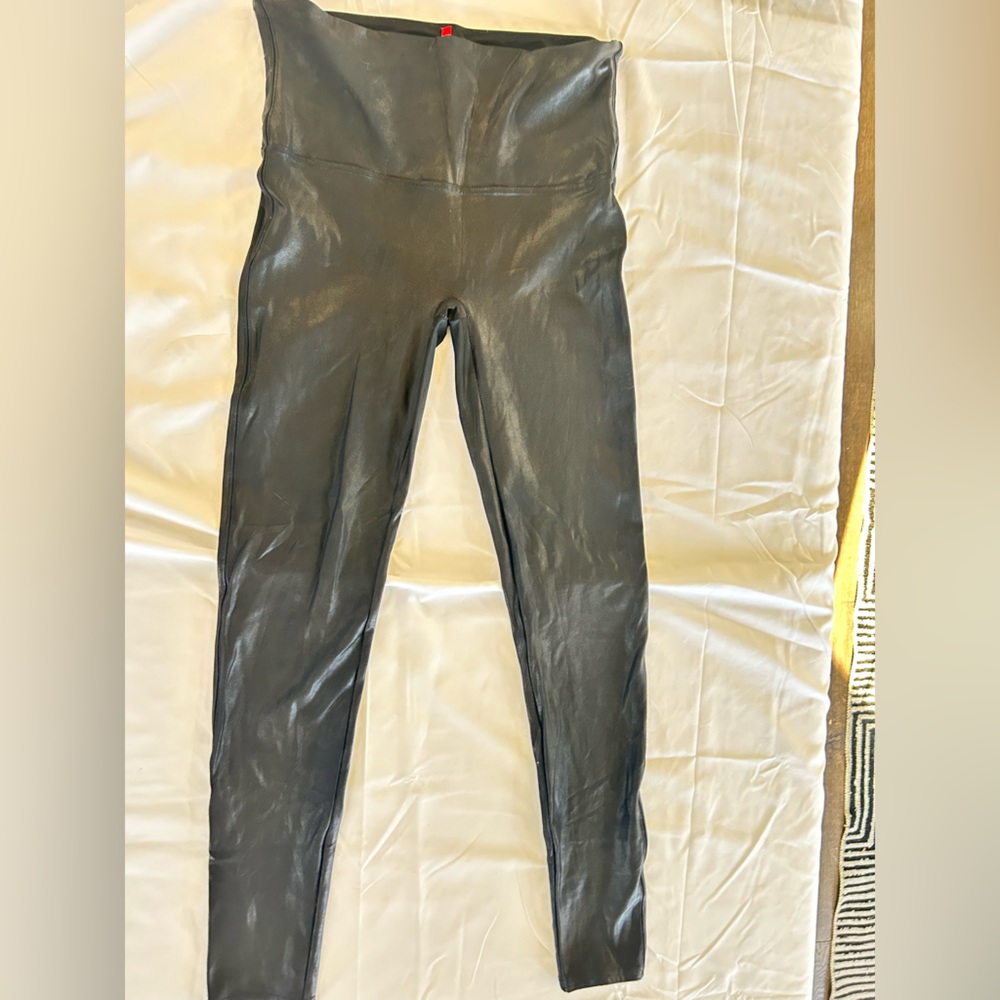 Spanx XL faux leather leggings